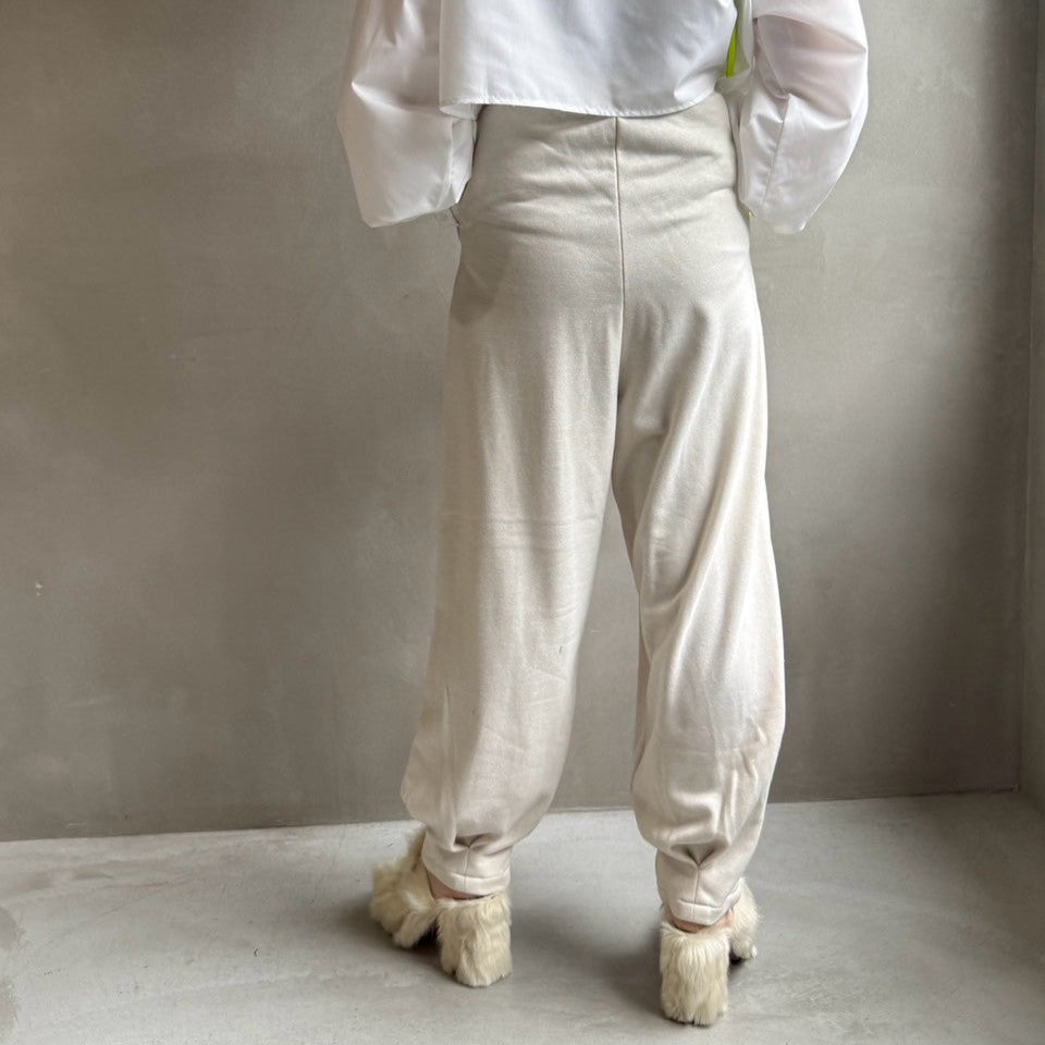 【ハモミシノオトナフク】Fleece Tucked volume pants