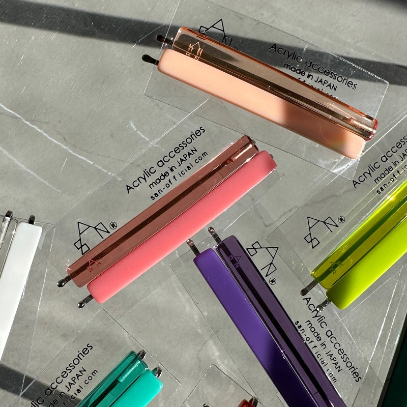 【sAn】2 tone Pin  (L)