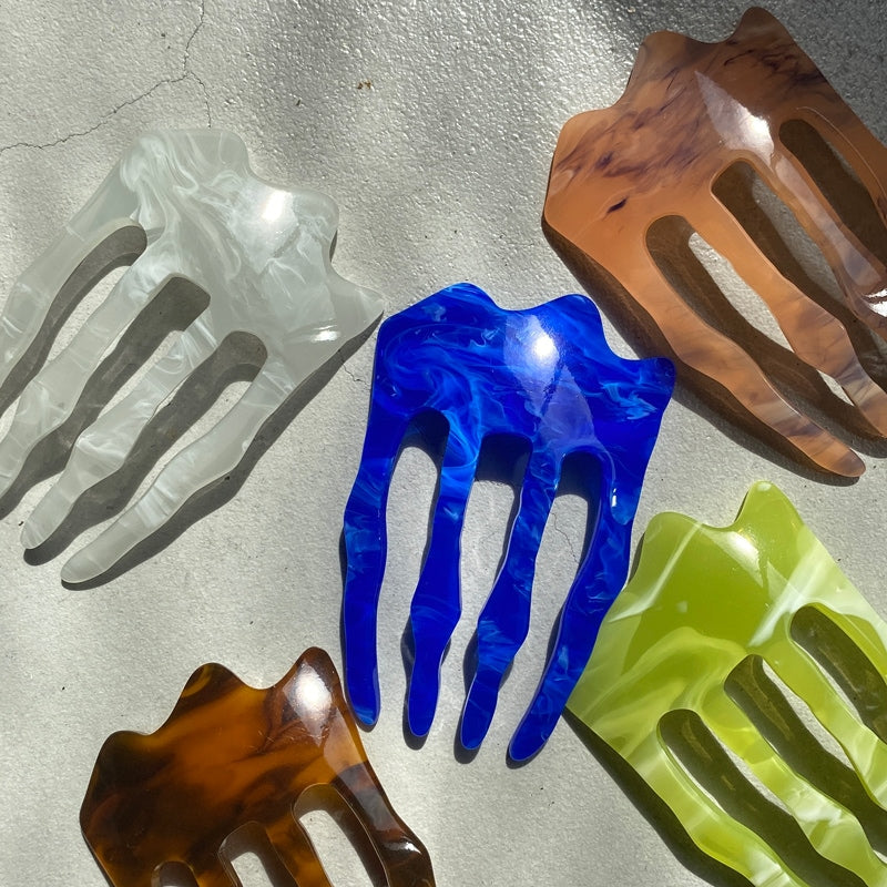 【sAn】Acrylic Comb - naminami