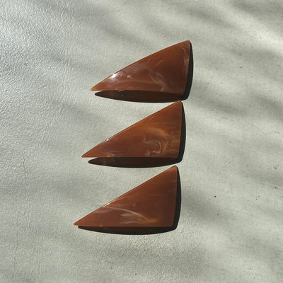 【sAn】Triangle Barrette(brown type)