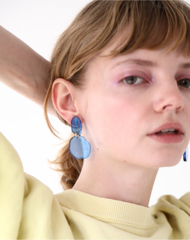 PETIOLE HAIR PIN SMALL
ORANGE SMALL / GREEN SMALL