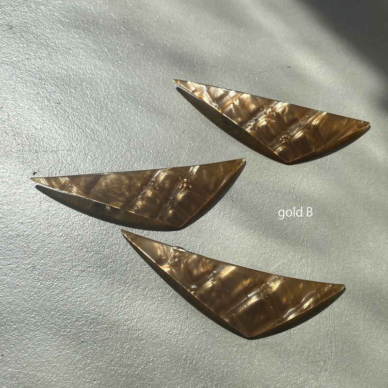 【sAn】Boomerang Barrette