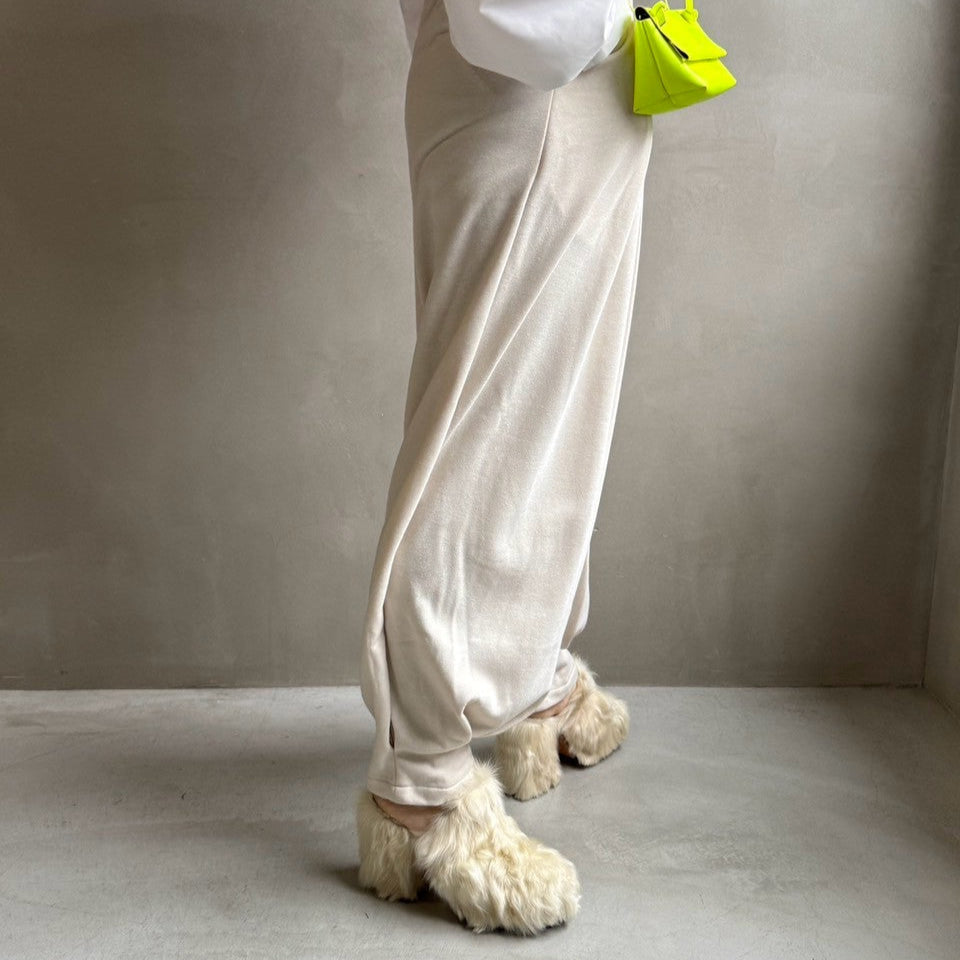【ハモミシノオトナフク】Fleece Tucked volume pants