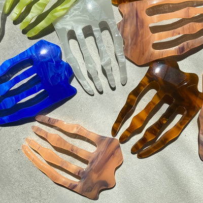 【sAn】Acrylic Comb - naminami