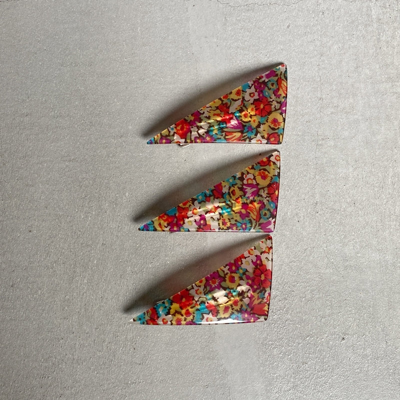 【sAn】Triangle Barrette(flower type)