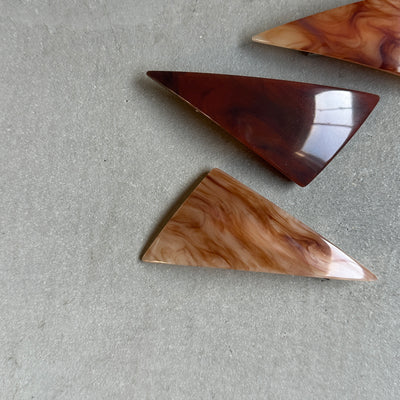【sAn】Triangle Barrette(brown type)