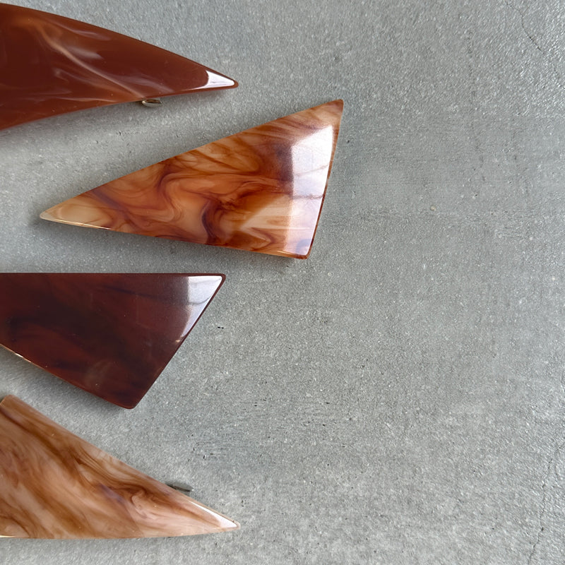 【sAn】Triangle Barrette(brown type)