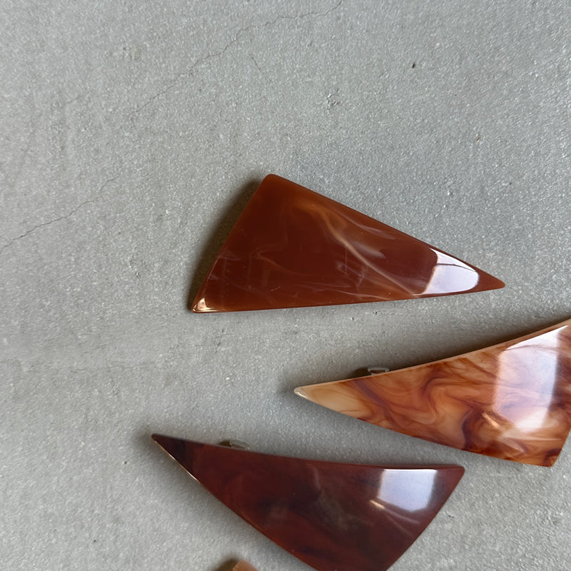 【sAn】Triangle Barrette(brown type)