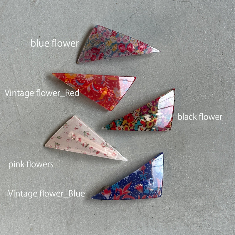 【sAn】Triangle Barrette(flower type)