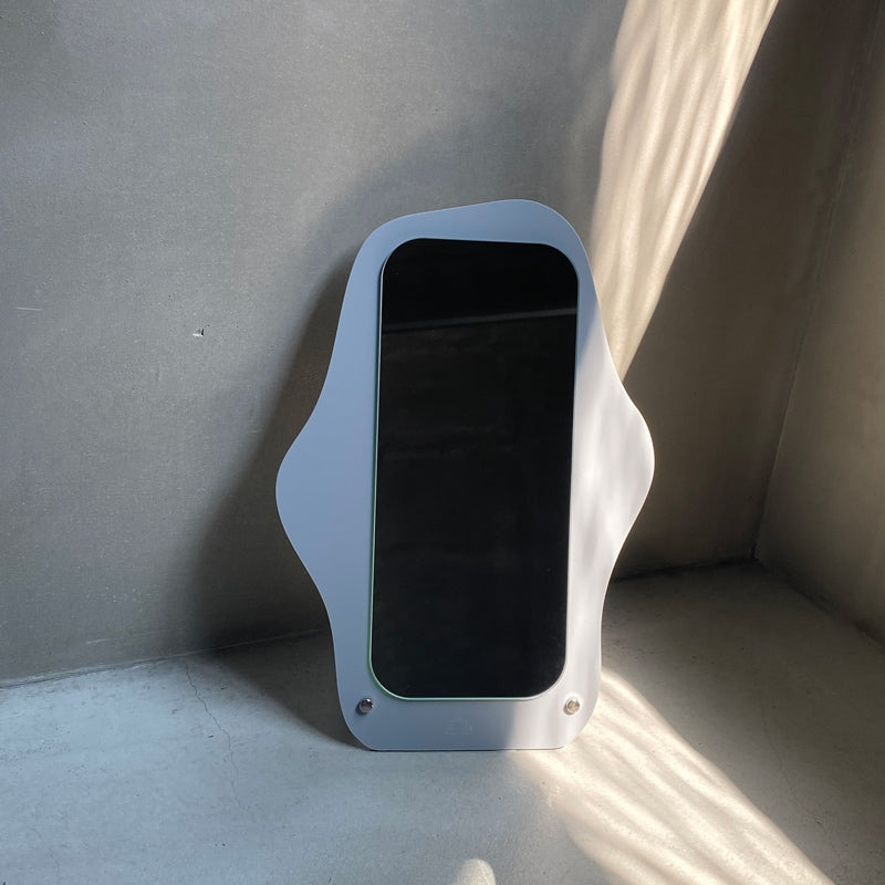 【sAn】Mirror (L) limp