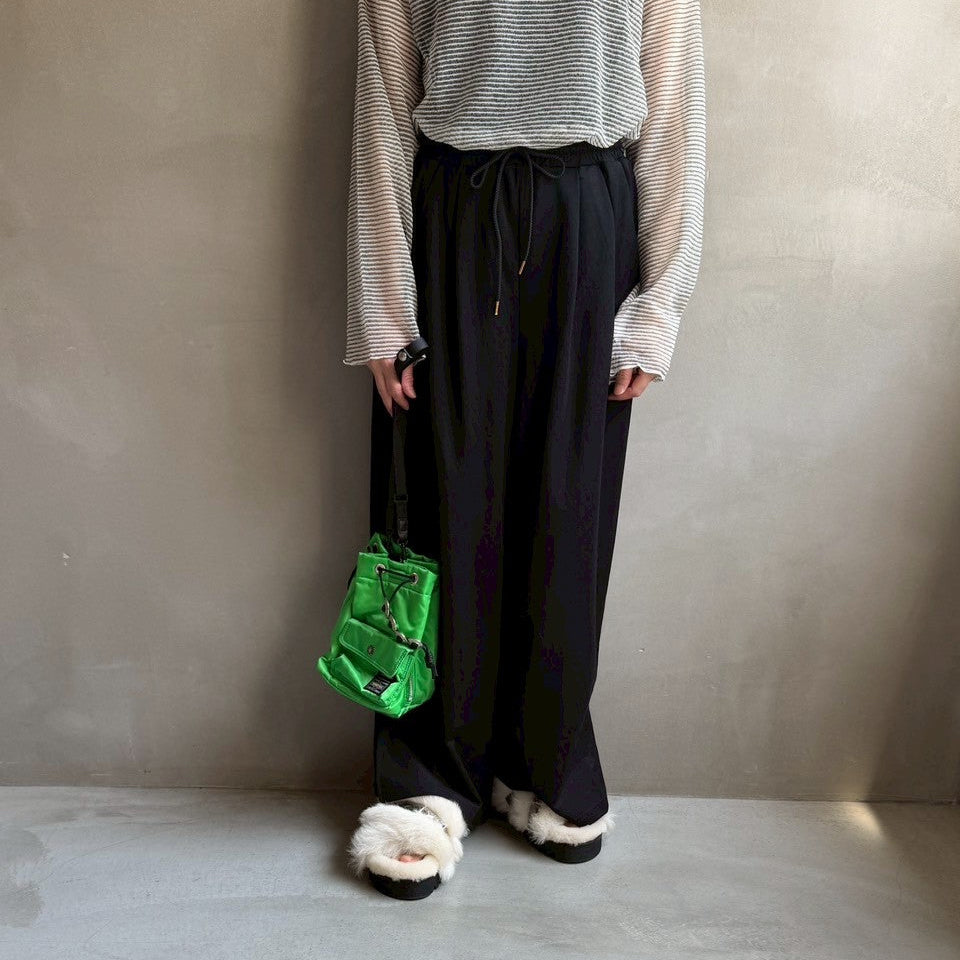 【ハモミシノオトナフク】Cool touch gathered tuck wide pants