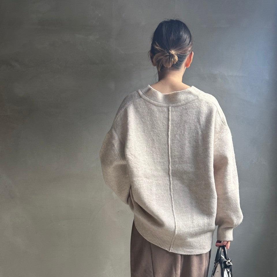 【ハモミシノオトナフク】Deep V-neck knit