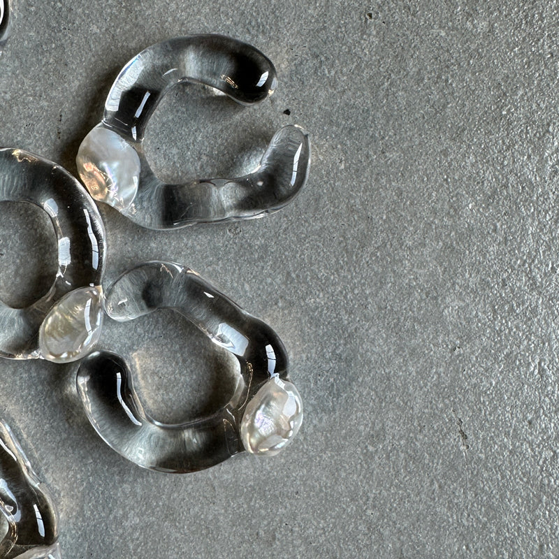 【sanrmk】 Melts 1 pearl Earcuff　　