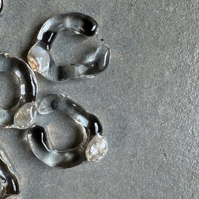 【sanrmk】 Melts 1 pearl Earcuff　　