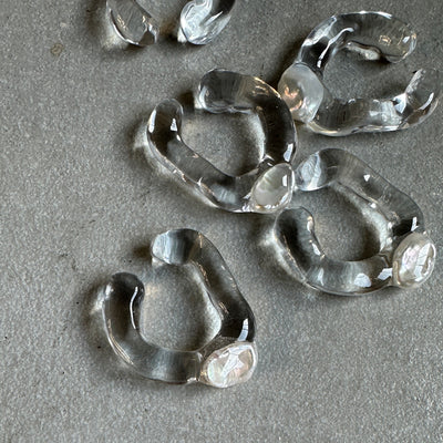 【sanrmk】 Melts 1 pearl Earcuff　　