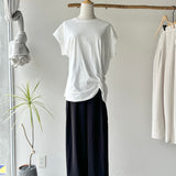 【ハモミシノオトナフク】Asymmetrical Twisted-Hem French-Sleeve Tee