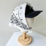 【ハモミシノオトナフク】 Paisley Bandana　