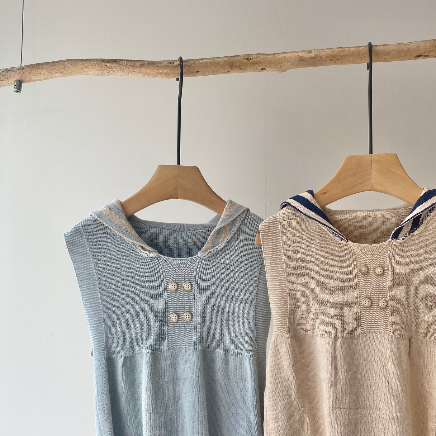 【hamomisi】Sleeveless knit rompers(80.90cm)