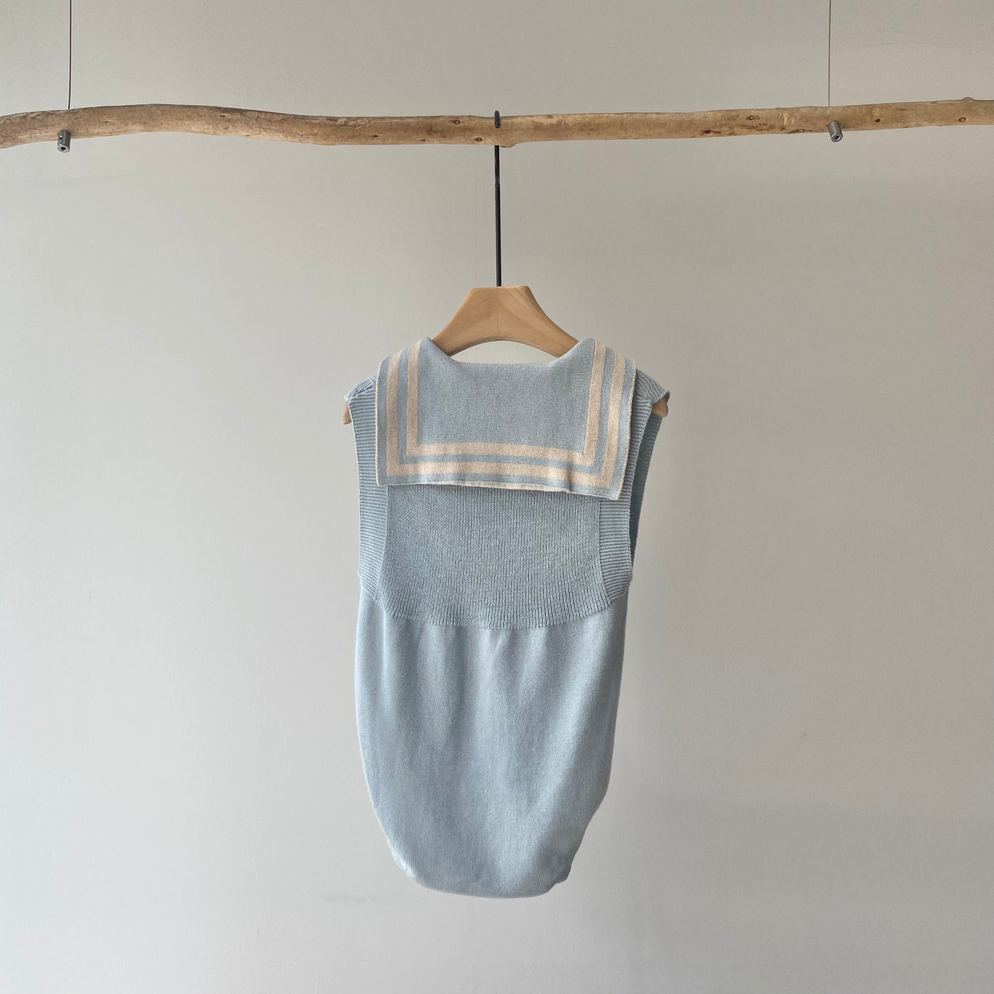 【hamomisi】Sleeveless knit rompers(80.90cm)