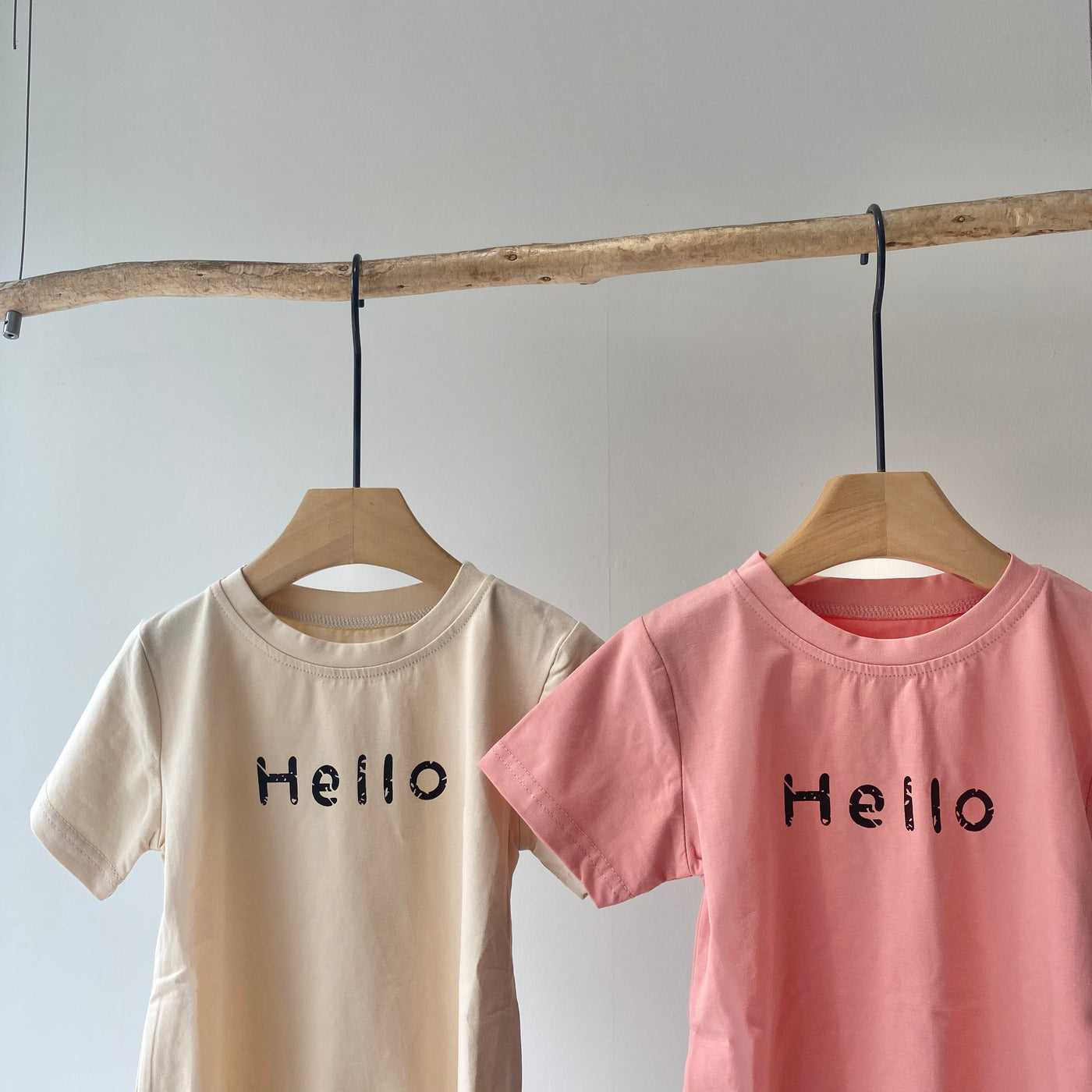 【hamomisi】Hello short sleeve T-shirt rompers(80.90cm)