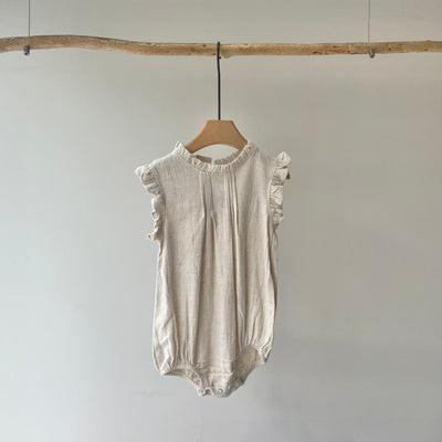 【hamomisi】Ruffle sleeve dress rompers(90cm)