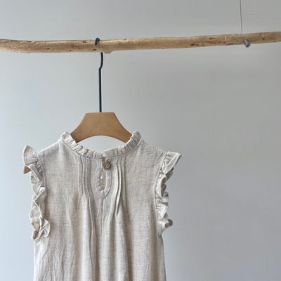 【hamomisi】Ruffle sleeve dress rompers(90cm)