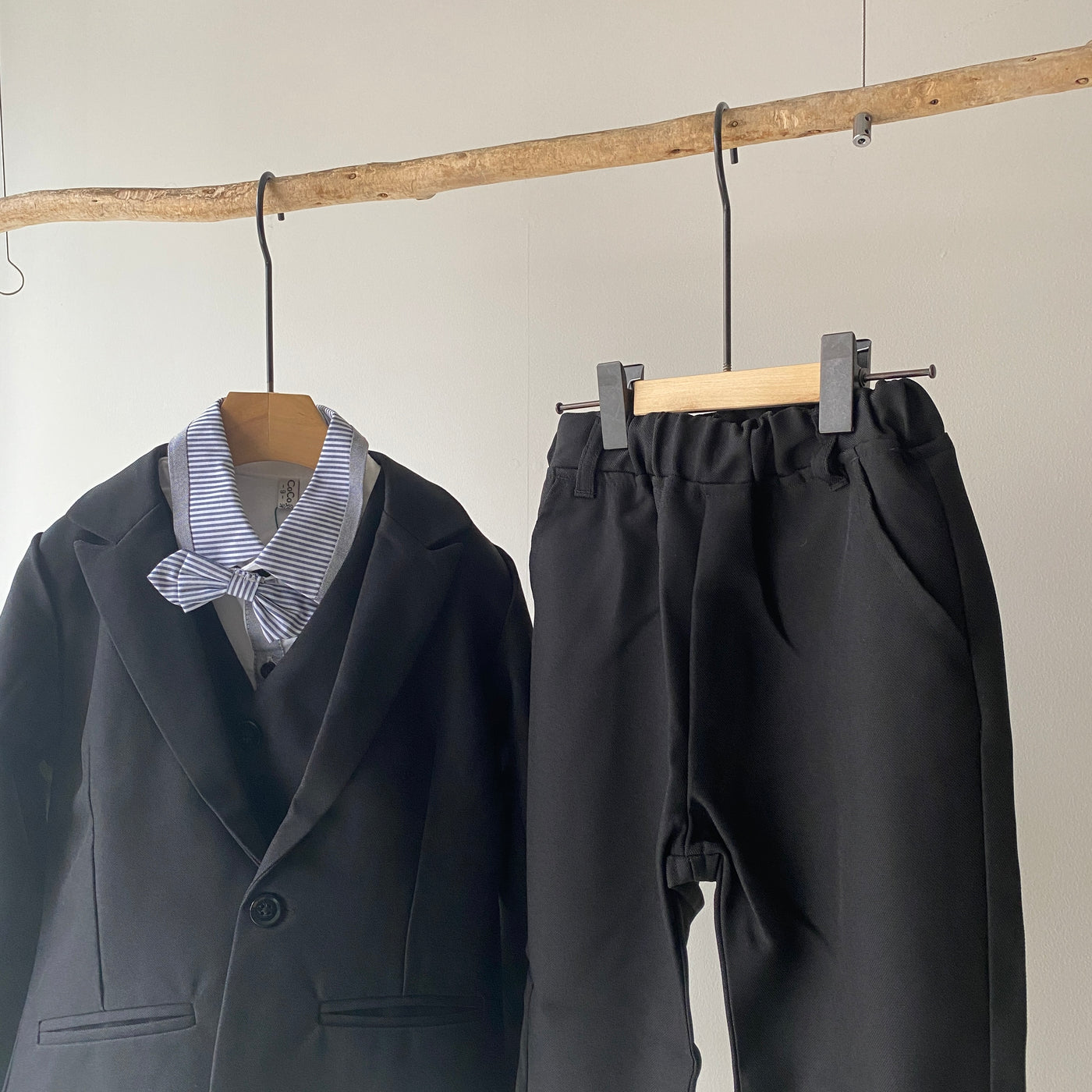 【hamomisi】Kids 3 piece suit(110.140)
