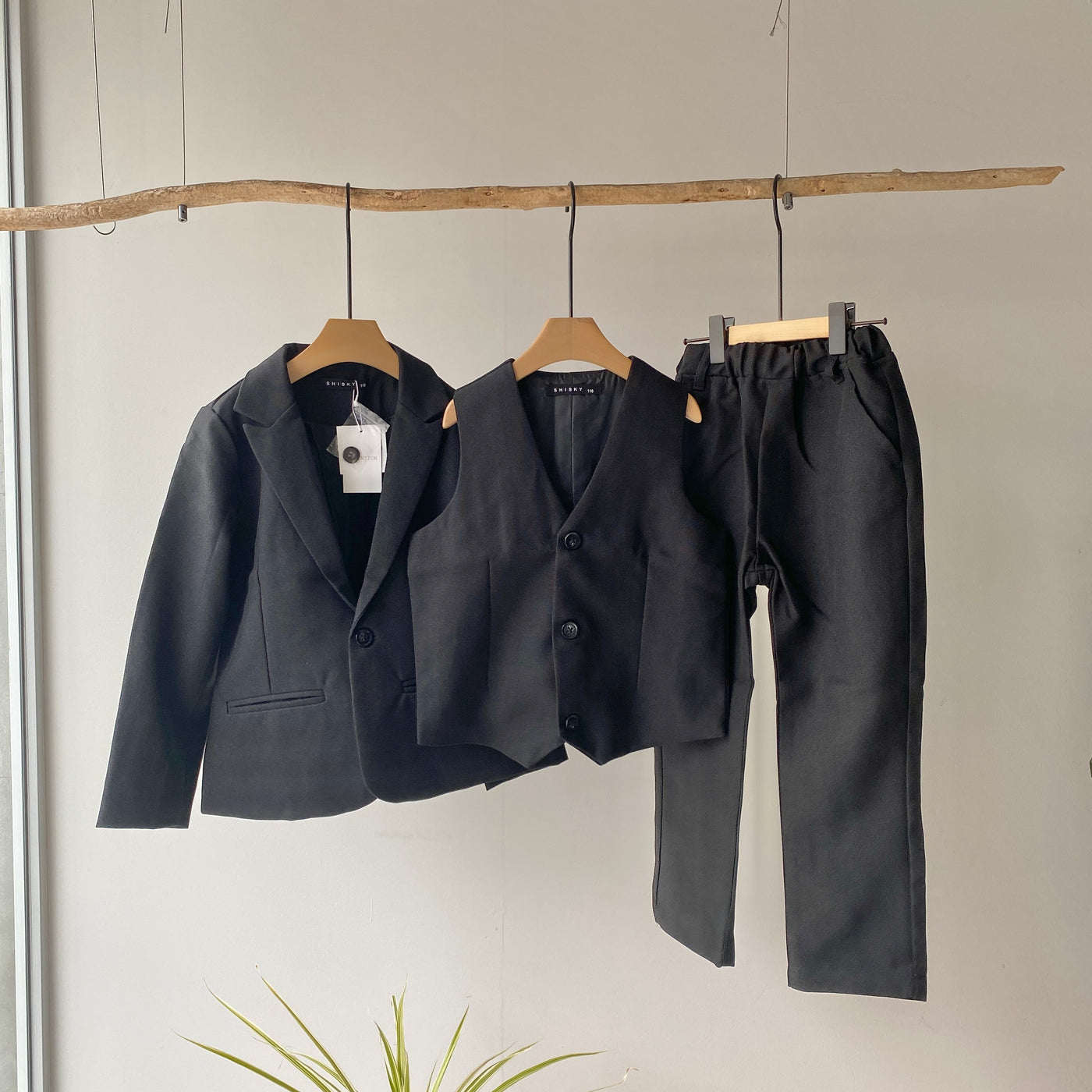 【hamomisi】Kids 3 piece suit(110.140)