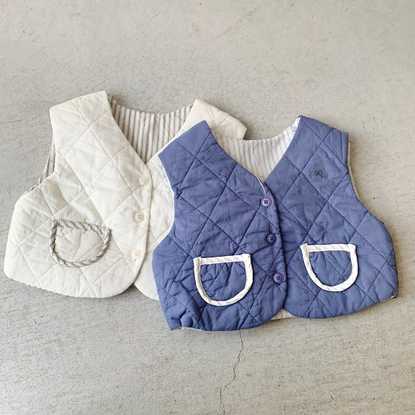 【hamomisi】Double sided quited vest(90~110)