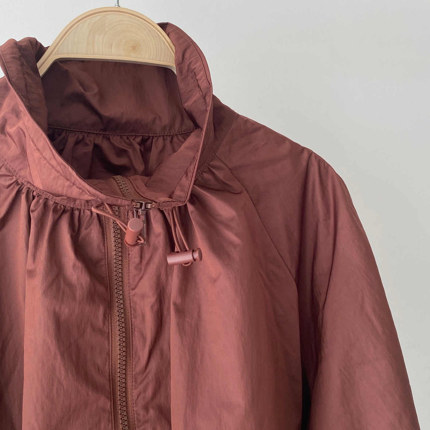 【ハモミシノオトナフク】Drawstring neck blouson