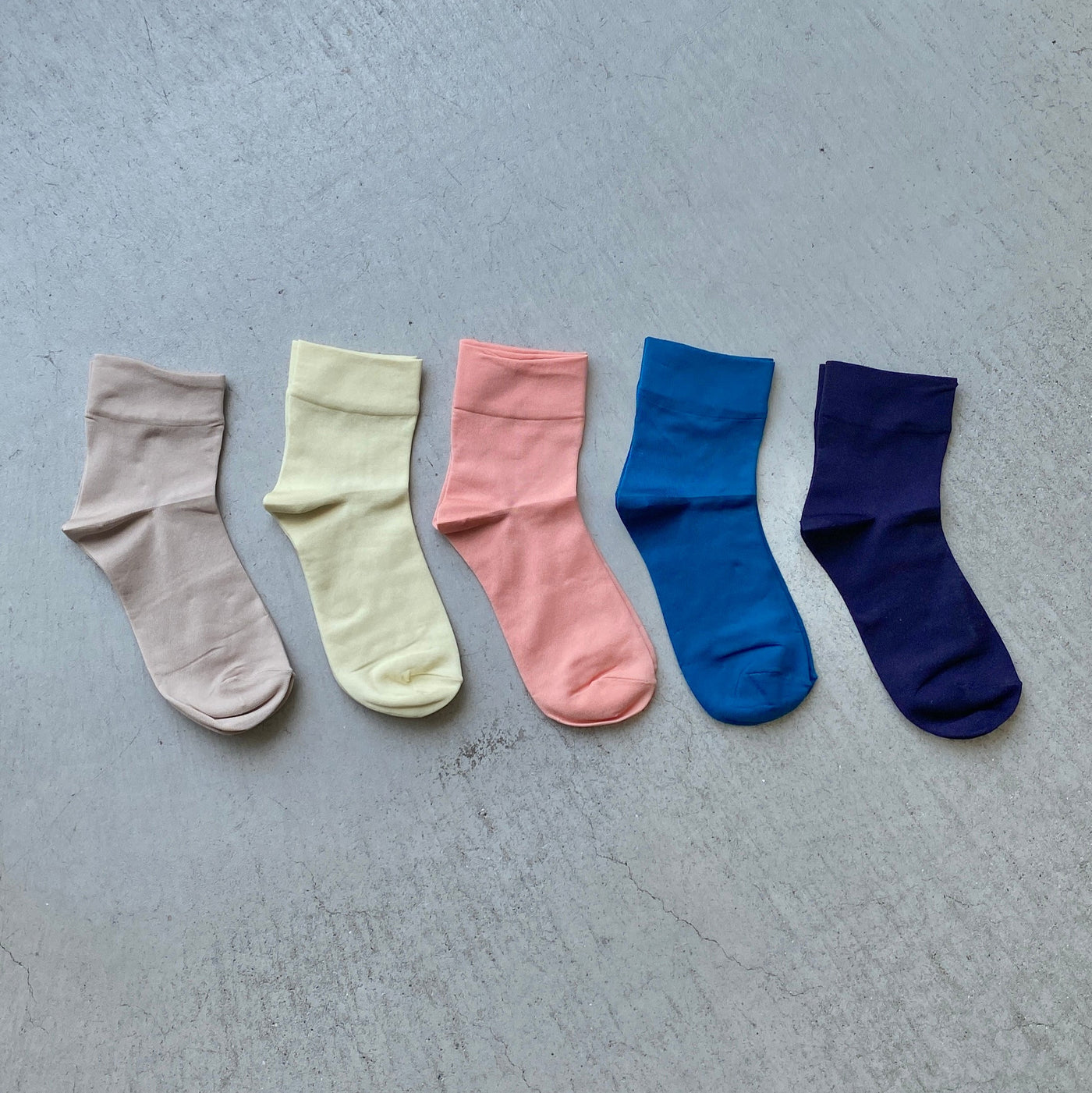 【ハモミシノオトナフク】Plain short socks