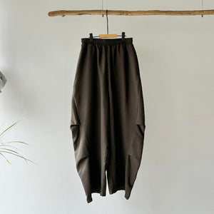 【ハモミシノオトナフク】Side-Tuck Cocoon Easy Pants