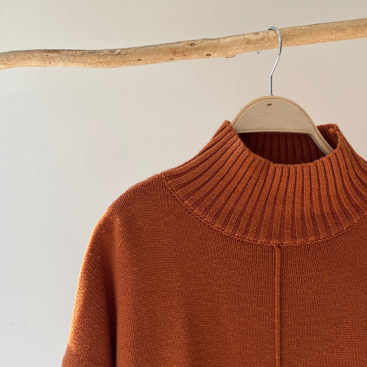 【ハモミシノオトナフク】Back slit knit