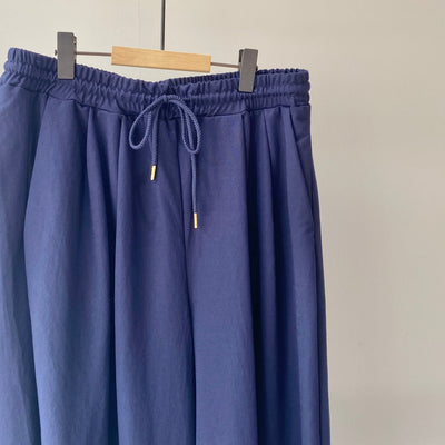 【ハモミシノオトナフク】Cool touch gathered tuck wide pants