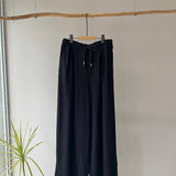 【ハモミシノオトナフク】Cool touch gathered tuck wide pants