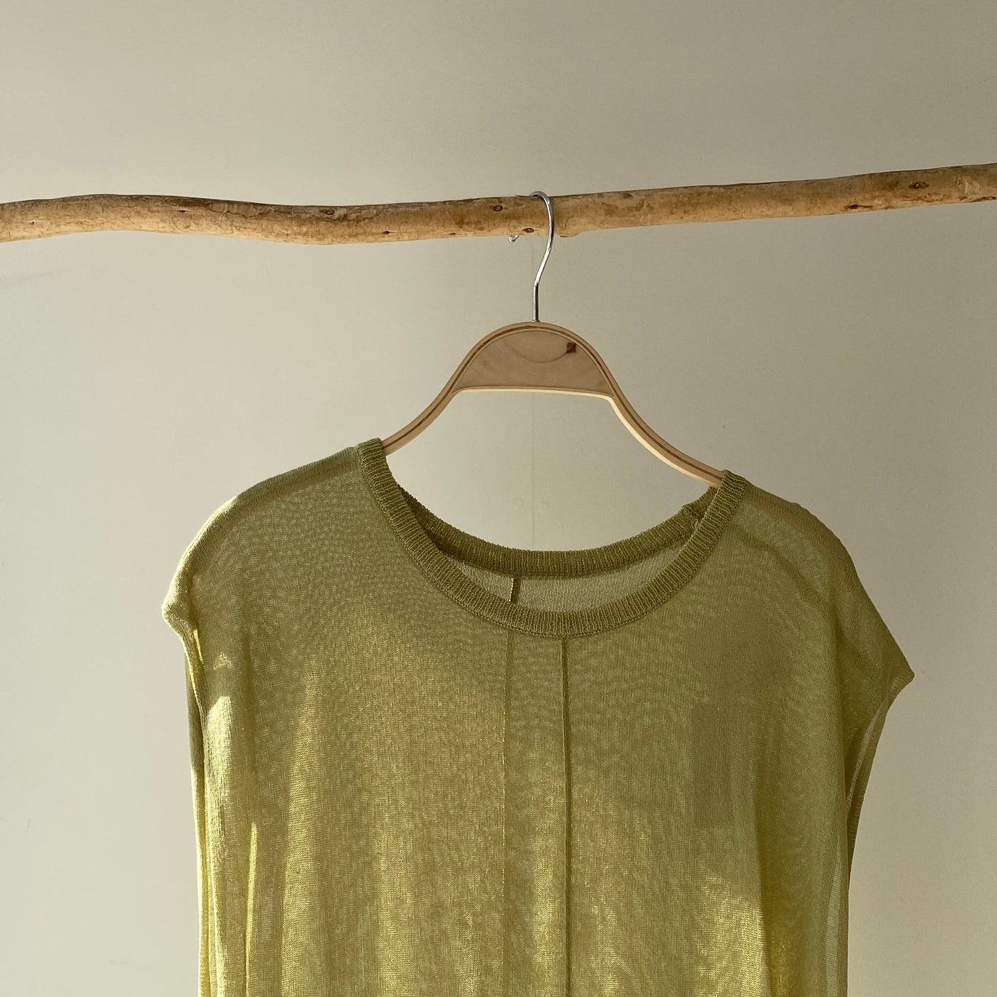 【ハモミシノオトナフク】Sheer knit north slit one piece