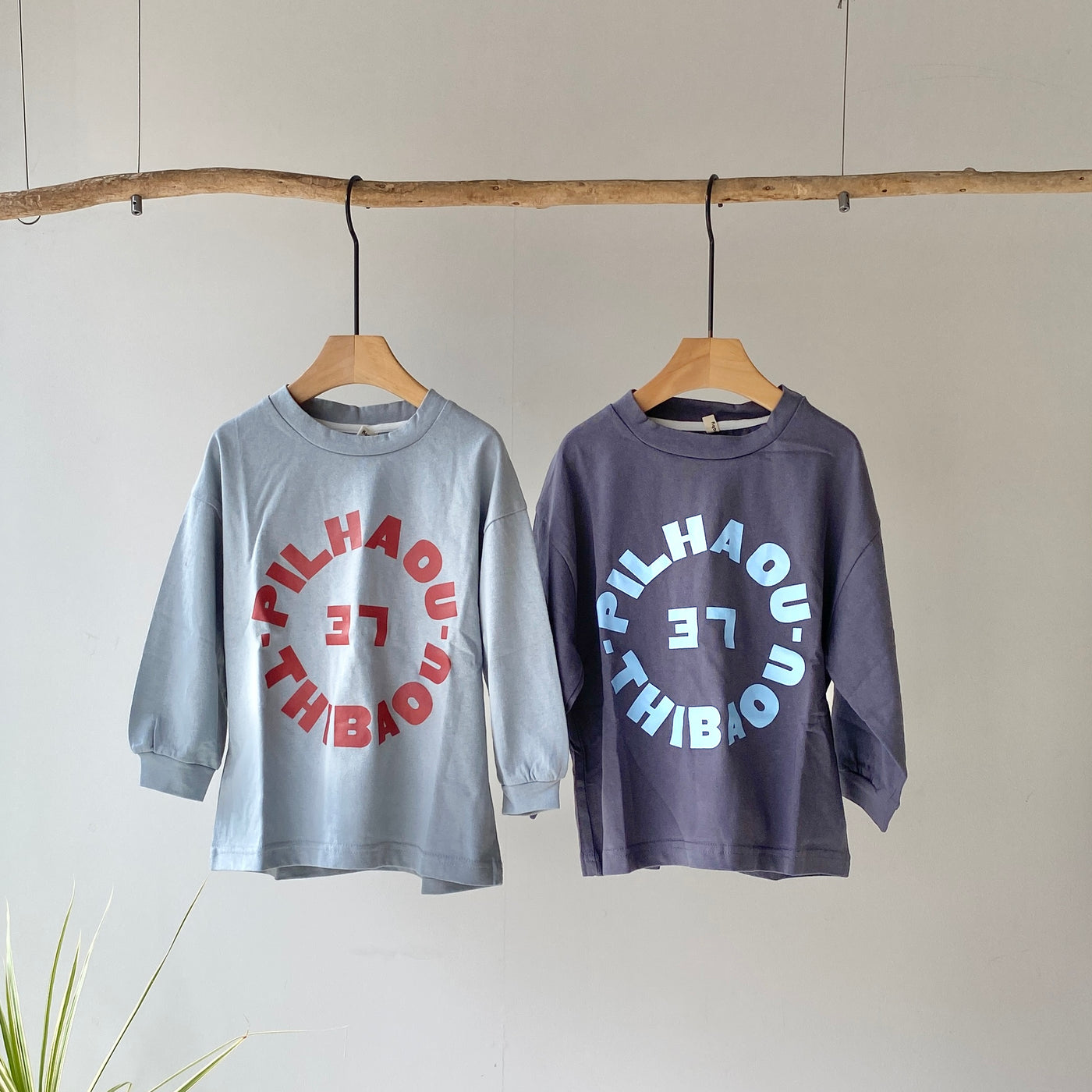 【hamomisi】Pronted sweatshirt(90.110.120)