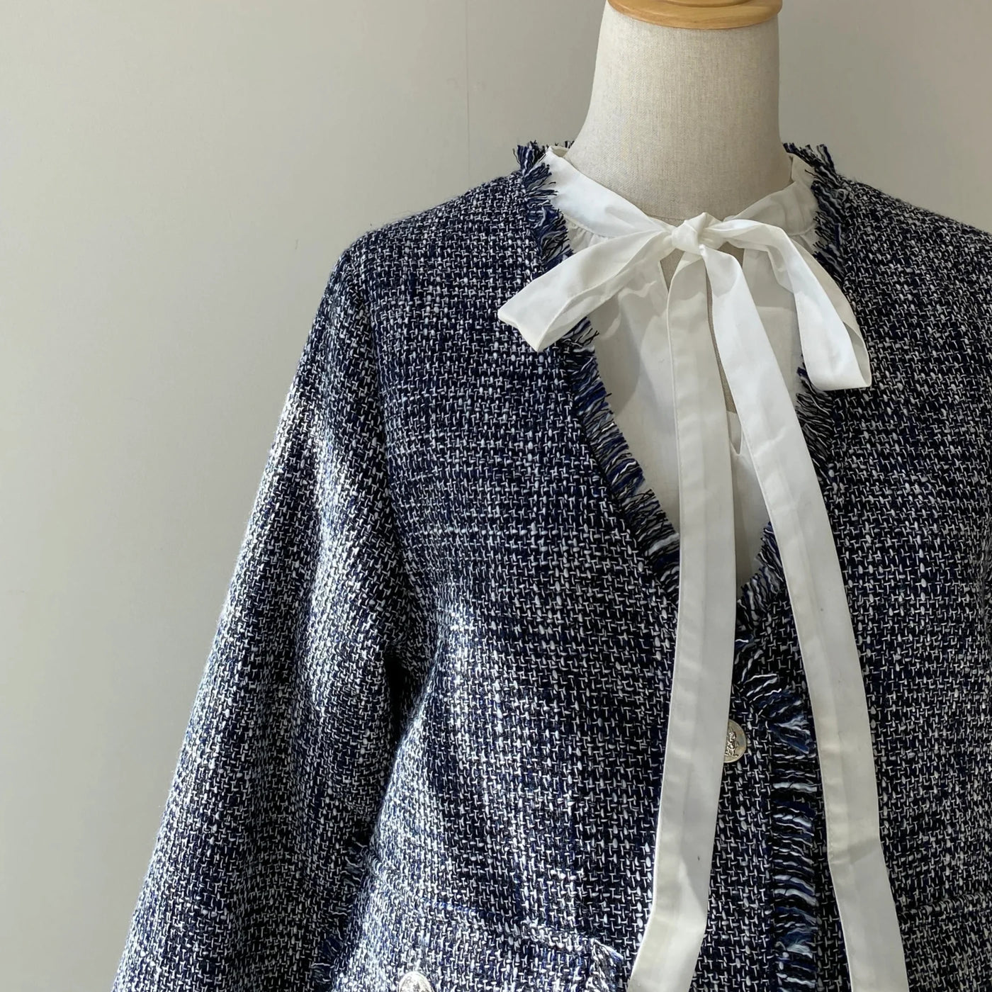 【ハモミシノオトナフク】2WAY Volume Sleeve Slim Bowtie Blouse