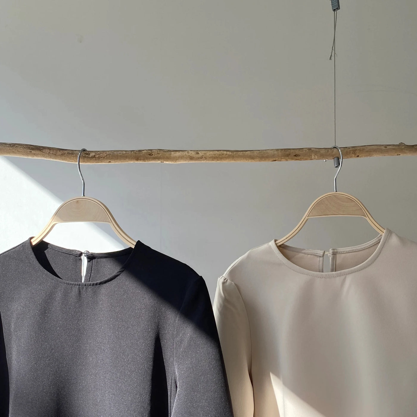 【ハモミシノオトナフク】Flare line blouse