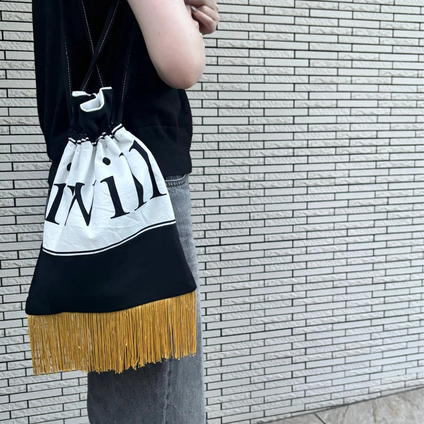 【hamomisi】Remake fringe drawstring bag