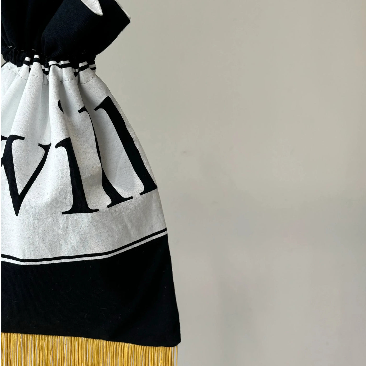 【hamomisi】Remake fringe drawstring bag