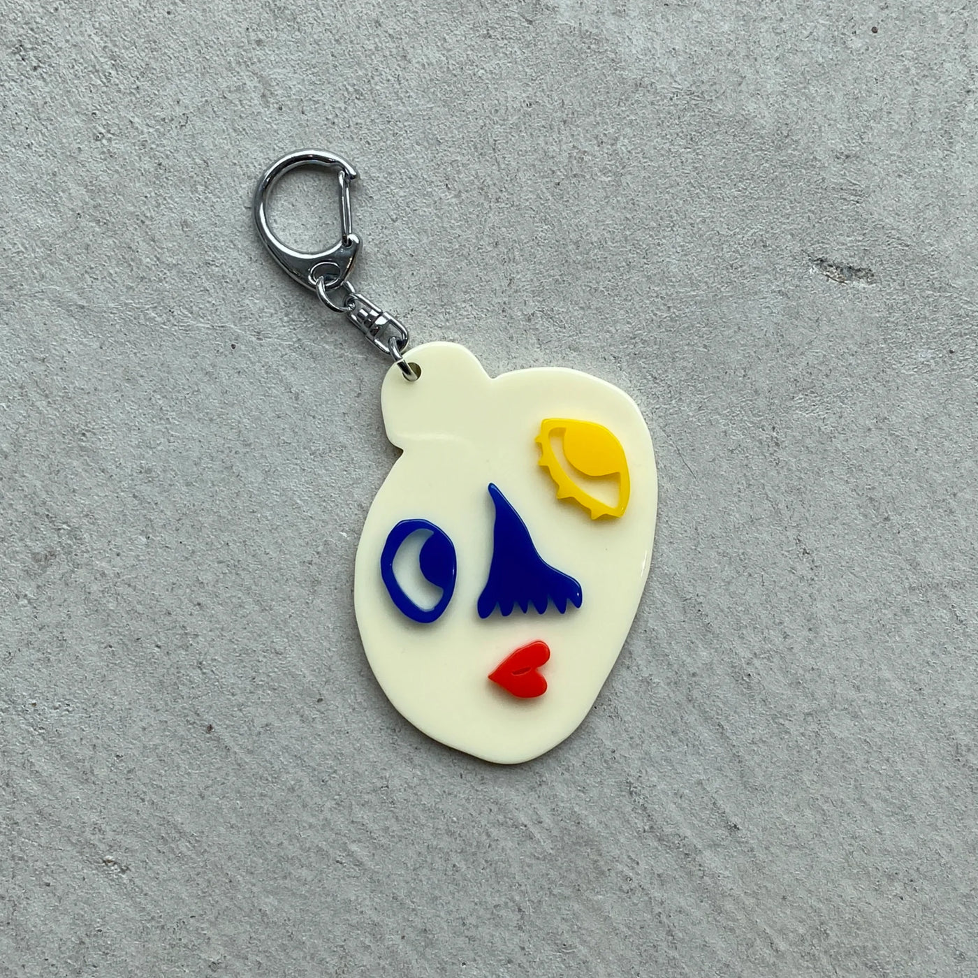 【riru】KAO no.297 (キーホルダー仕様)