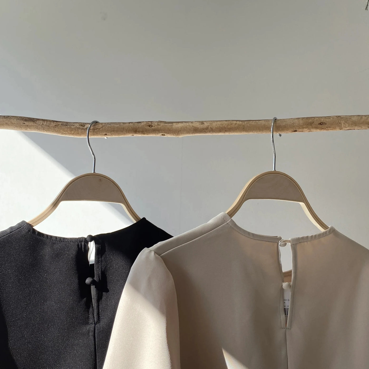 【ハモミシノオトナフク】Flare line blouse