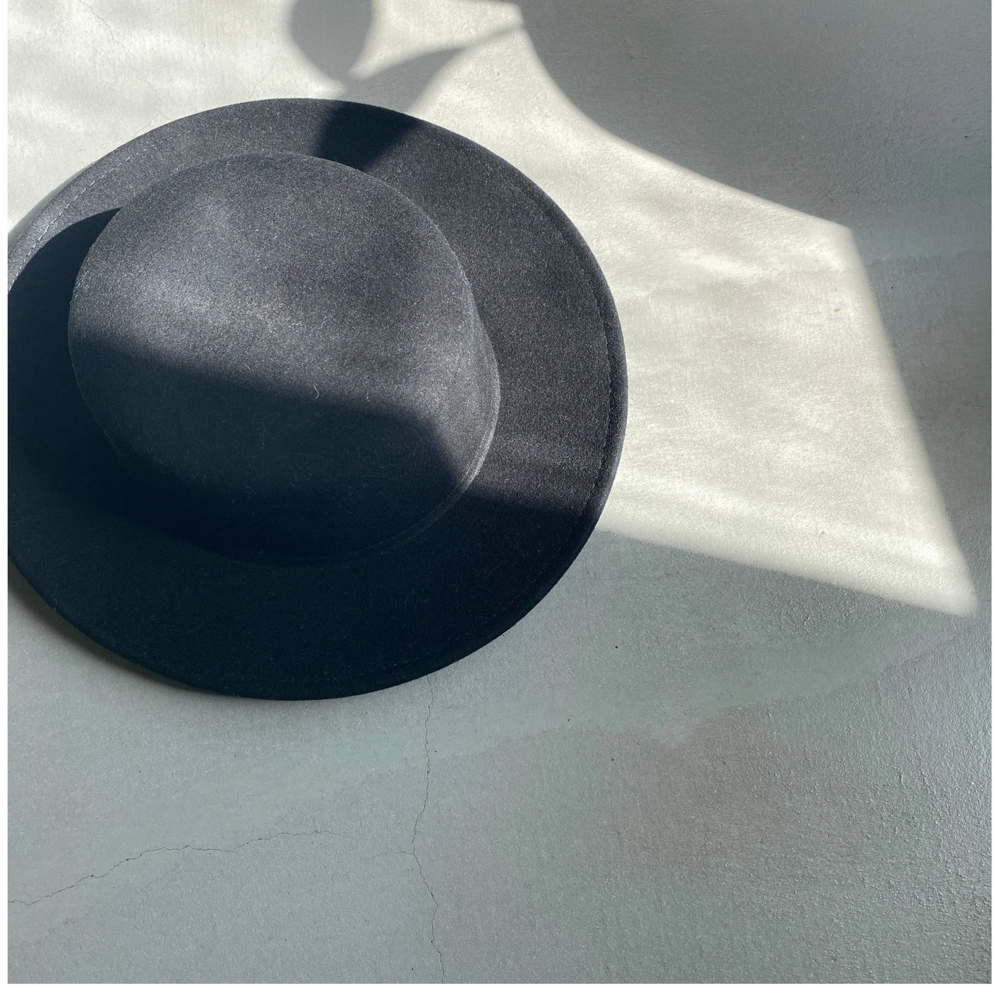 【hamomisi】Wool round hat