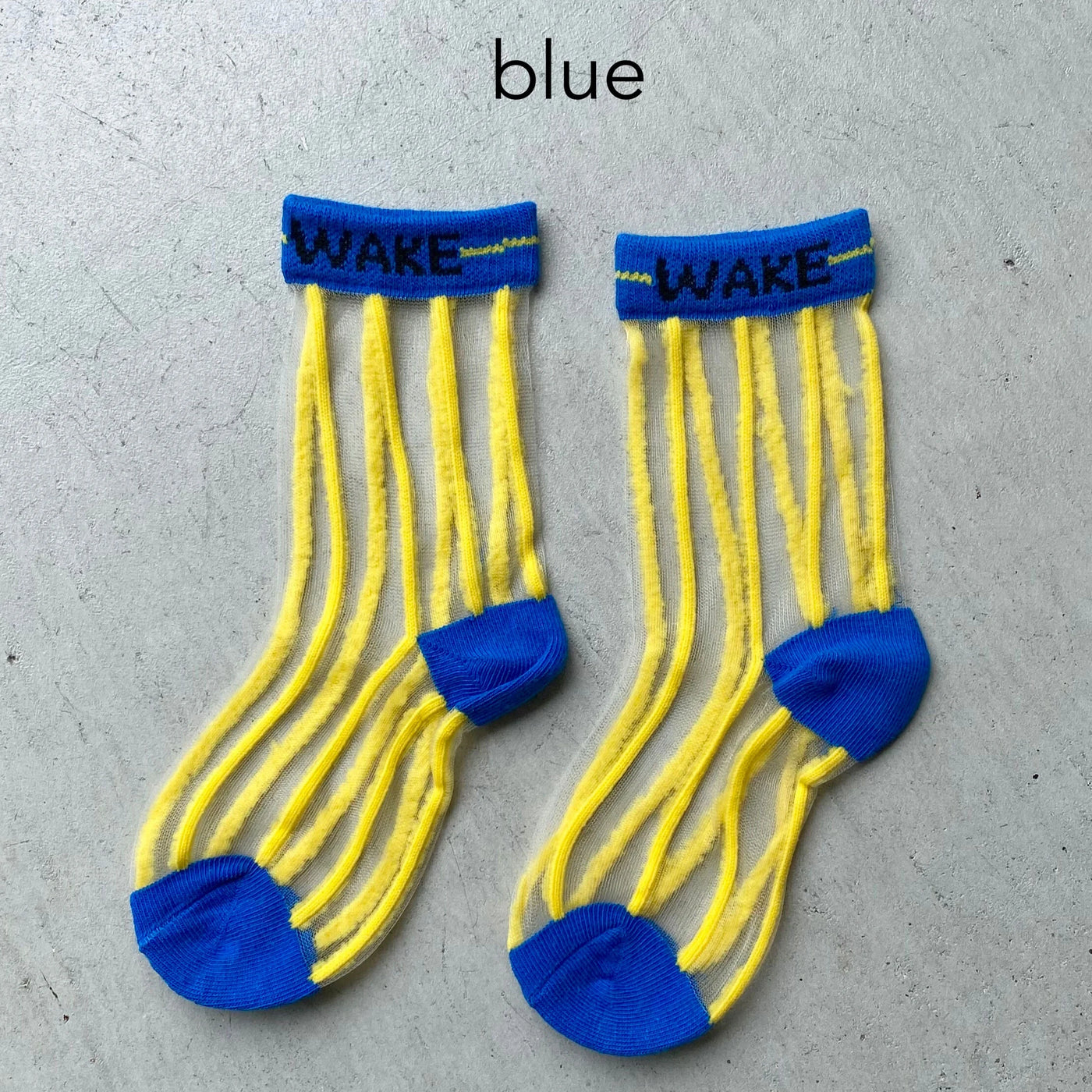 【hamomisi】sheer stripe socks