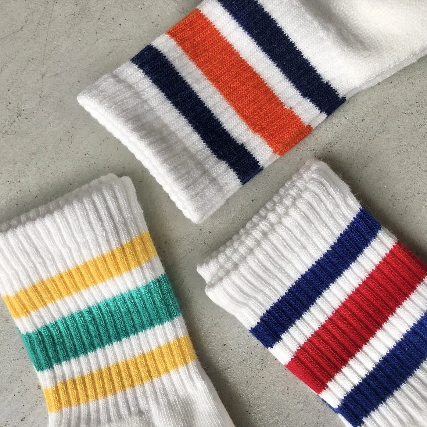 【hamomisi】monami socks