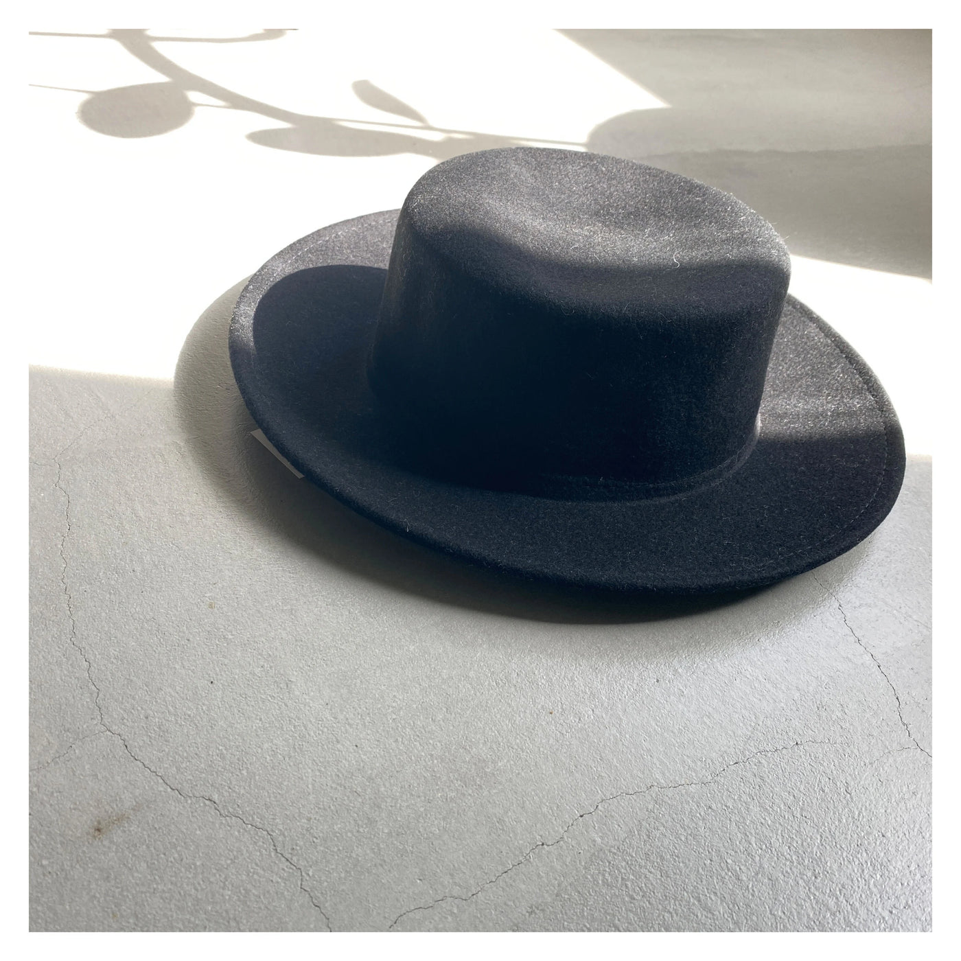 【hamomisi】Wool round hat