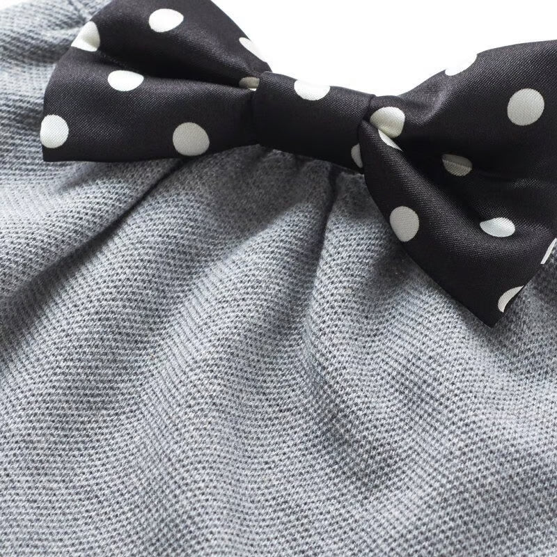 【Niva】黒白ドットのサテン蝶ネクタイ付きスタイ（グレー）／butterfly tie