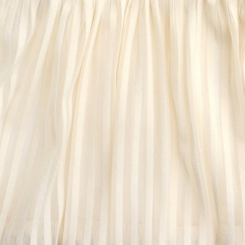 【Niva】肩チュールとストライプレースのコンビネーションスタイ