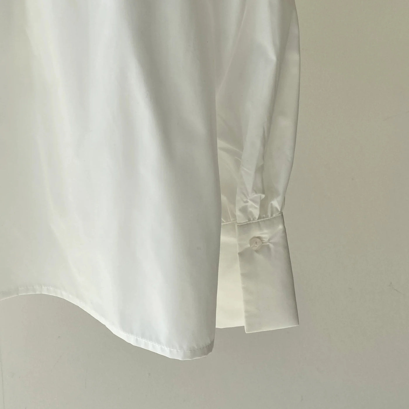 【ハモミシノオトナフク】2WAY Volume Sleeve Slim Bowtie Blouse